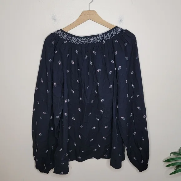 NWT Old Navy | Black Floral Embroidered Boho Long Sleeve Top Size XL Tall - Picture 5 of 5